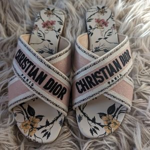 Dior slides size 39